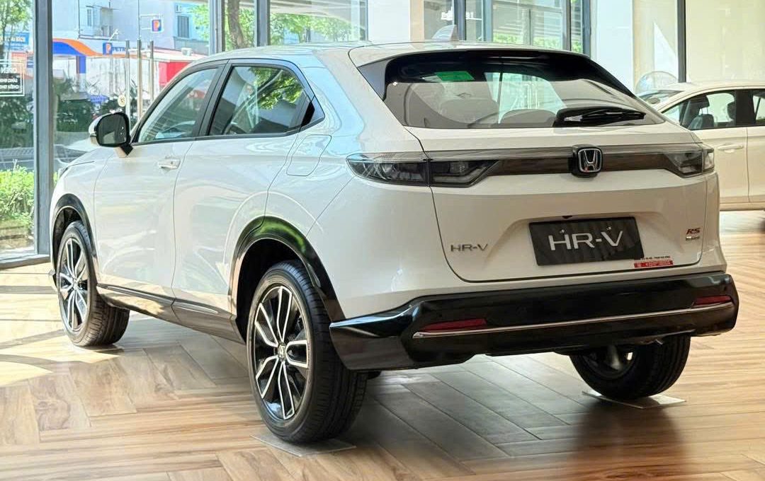 Thiết Kế Vượt Trội và Công Nghệ Hiện Đại